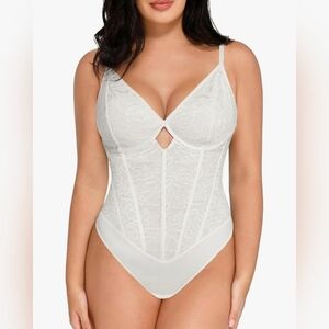 Popilush Lace Body Suit #883 NWOT